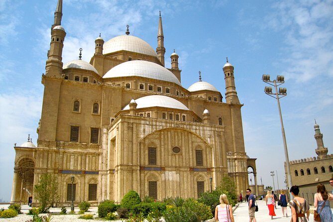 Private Cairo Tour to Pyramids of Giza Museum Citadel - What’s Included and What’s Not