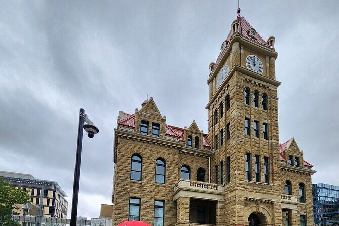 Private Calgary City Highlights 2 Hour Walking Tour - A Deep Dive into the Tour’s Highlights