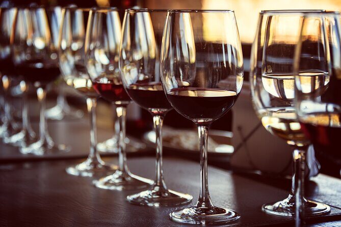 Private Canberra Winery Tour with lunch - Key Points