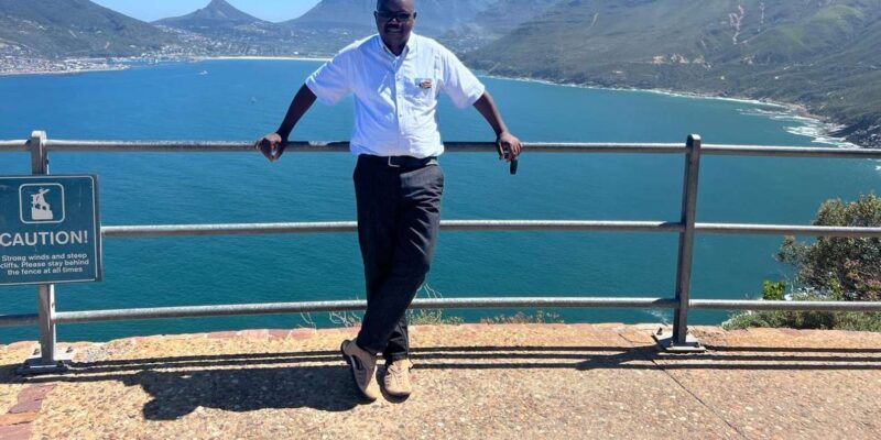 Private Cape Peninsula with Winelands Full-day Tour. - FAQs