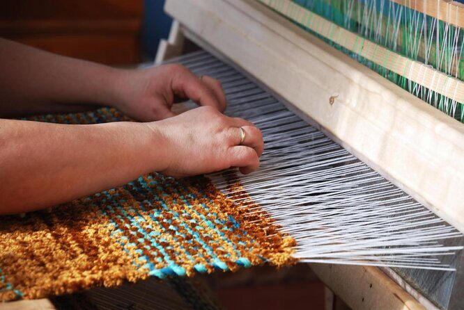 "Private Car and Driver - Passenger insurance -Master Artist's Studios -Weavers- - Who Will Love This Tour?