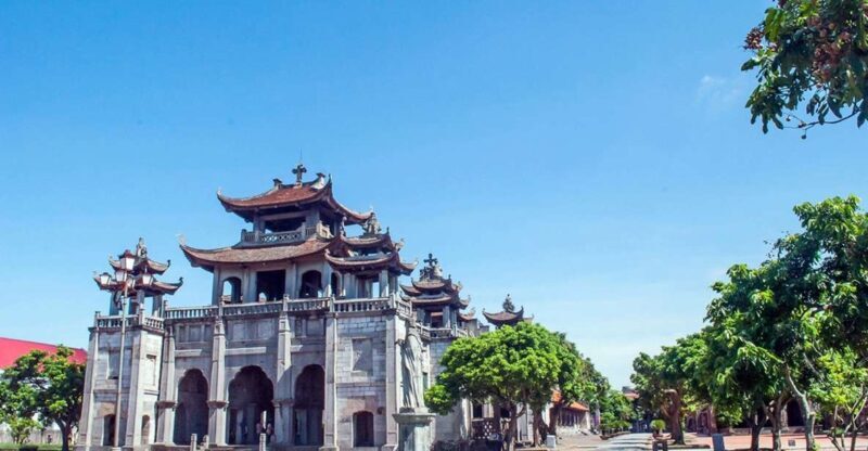 Private Car/Bus Renting Hanoi - Ninh Binh - Halong - Sapa... - An In-Depth Look at the Itinerary