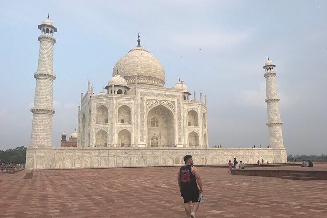 Private Car from Delhi to Taj Mahal with Driver and Local Guide - The Sum Up