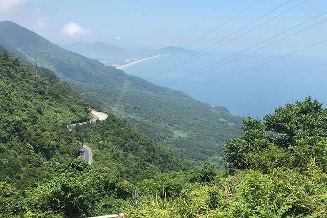 Private Car from Hue To Hoi an with English Speaking Driver - The Experience in Detail