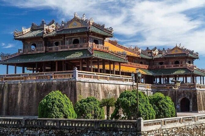 Private car transfer from Hoi An to Hue with scenic stops - An Inside Look at the Scenic Hoi An to Hue Transfer