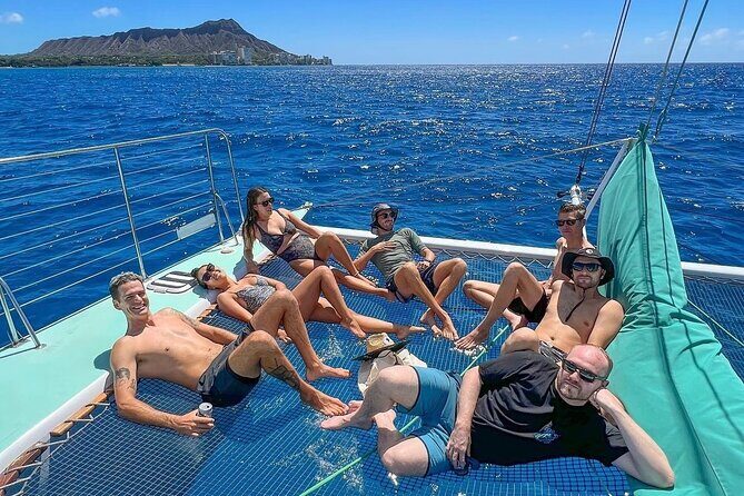 Private Catamaran Charter in Waikiki (1-6 Guests) - Who Should Consider This Tour?