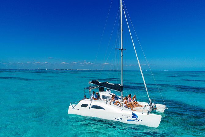 Private Catamaran from Cancun to Isla Mujeres for up to 13 People - FAQ