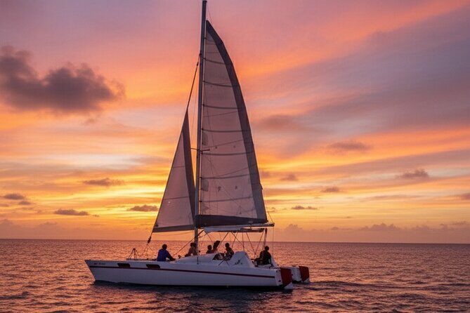 Private catamaran sail & snorkel - Discover the Private Catamaran Sail & Snorkel in Barbados