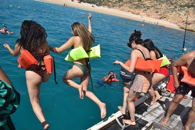 Private Catamaran Snorkeling Cruise in Los Cabos - Why This Tour is a Great Choice