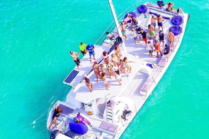 Private Catamaran Snorkeling Family Adventure - Key Points