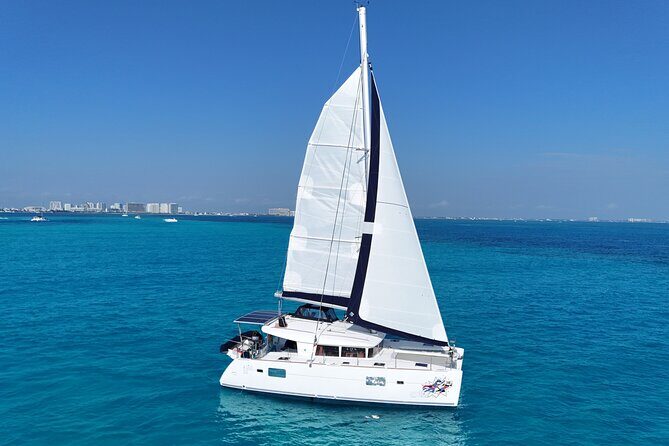 Private Catamaran Tour Super to Isla Mujeres - An In-Depth Look at the Private Catamaran Tour Super to Isla Mujeres