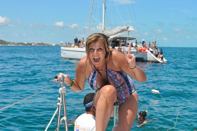 Private Catamaran Tour to Isla Mujeres with Snorkeling from Cancun - What Do the Reviews Say?