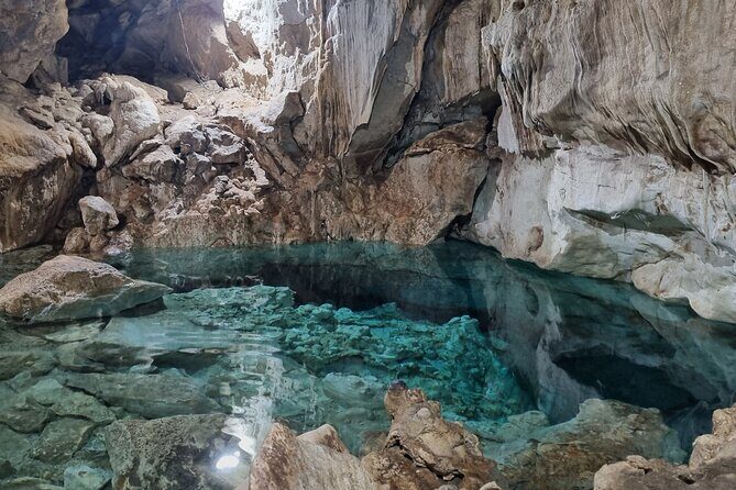 Private Cenote Hopping Tour Adventure with a Local Vibe - What Is the Private Cenote Hopping Tour?