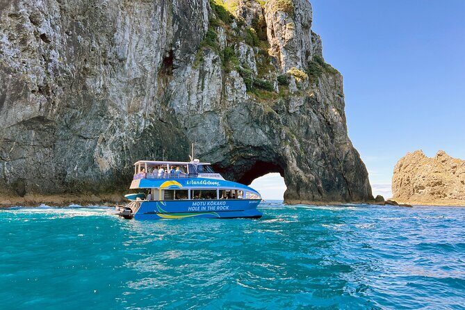 Private Charter: Hole in the Rock Cruise with Island Stopovers - Who should consider this tour?