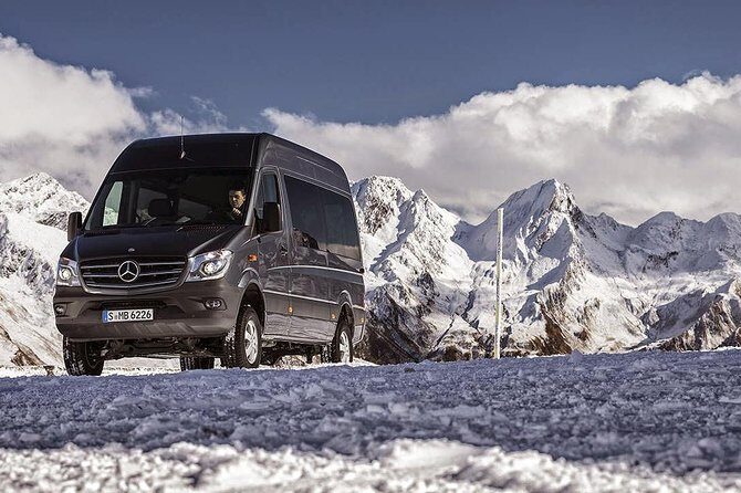 Private Chauffeured Airport to Whistler Transfer (YVR - Whistler) - Key Points