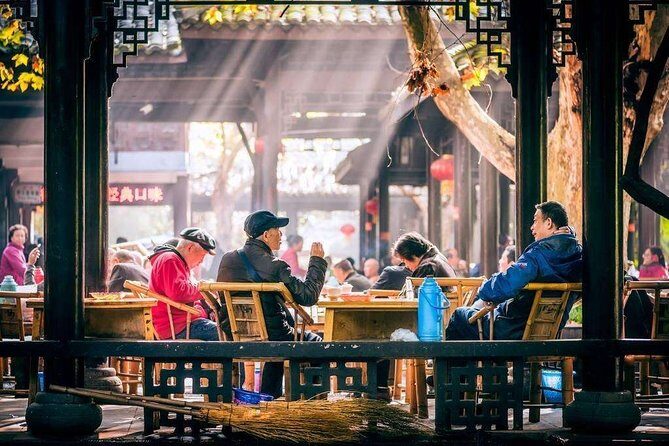 Private Chengdu Half Day Bike Tour - Key Points