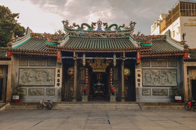 Private China Town Walking Tour in Ho Chi Minh City - Discovering Ho Chi Minh City’s Chinatown: A Detailed Walking Tour Review