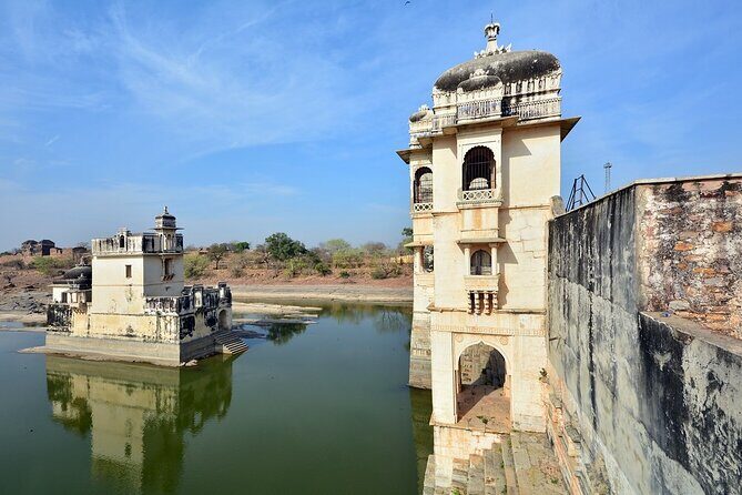 Private Chittorgarh Day Trip from Udaipur with Optional Guide - Who Should Consider This Tour?