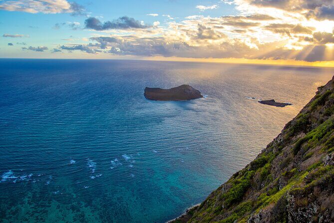 Private Circle Island Oahu Tour with Custom Itinerary - Practical Details and Tips
