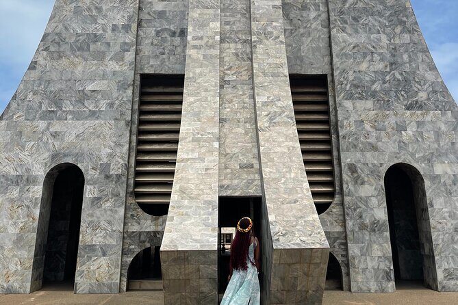 Private City Tour in Accra with Hotel Pickup and Lunch - Key Points