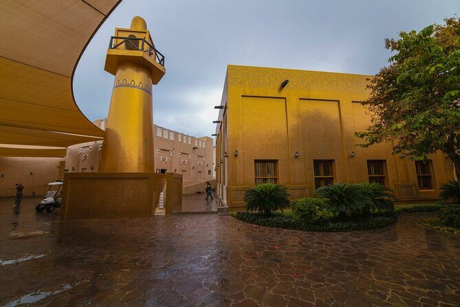 Private City Tour of Doha |Souq Wagif,Corniche,The pearl, Katara - Authentic Experiences and Genuine Impressions