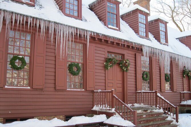 Private Colonial Williamsburg Christmas Holiday Decorations Walking Tour - The Itinerary in Detail