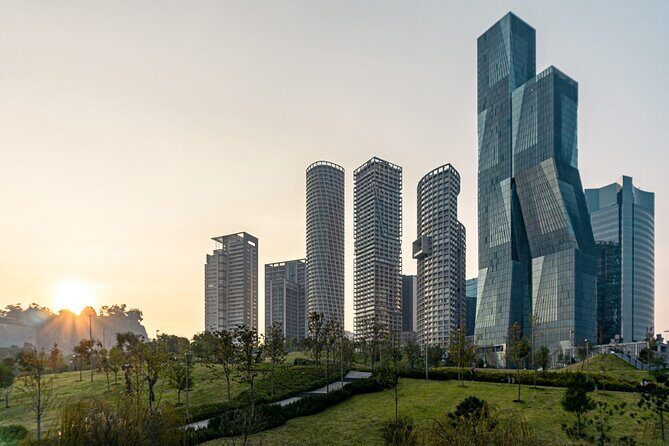 Private Contrasts of Mexico City Neighborhoods Tour - The Heart of the Tour: An Overview
