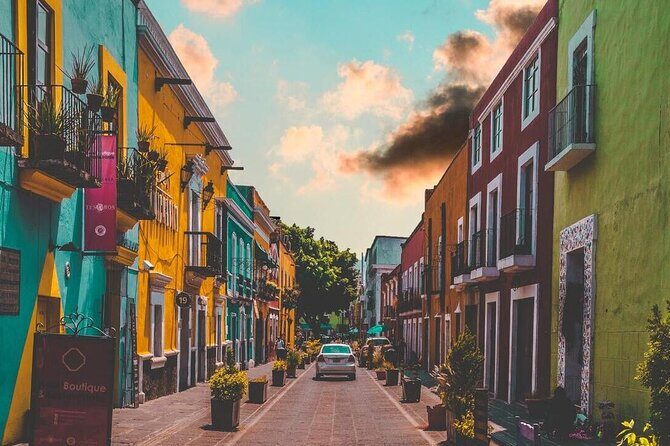 Private Contrasts of Mexico City Neighborhoods Tour - What to Expect and How It Feels