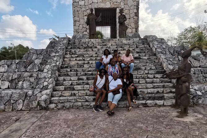 Private Custom Jeep/Buggy Tour in Cozumel with Lunch and Snorkel - What the Reviews Say