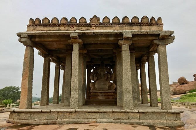 Private Custom Tour: Hampi & Hospet Sightseeing with Guide - Key Points