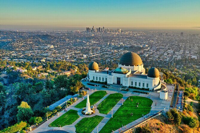 Private Customizable 5-Hour Tour of Los Angeles - The Original Farmers Market and Nearby Attractions