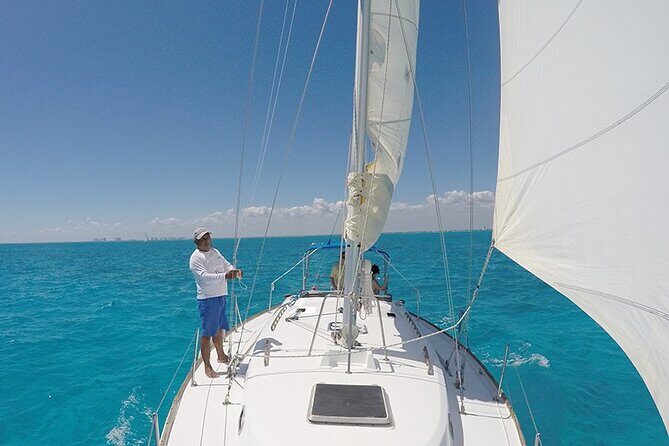 Private Customizable Sailing Tour in Cancun - The Sum Up