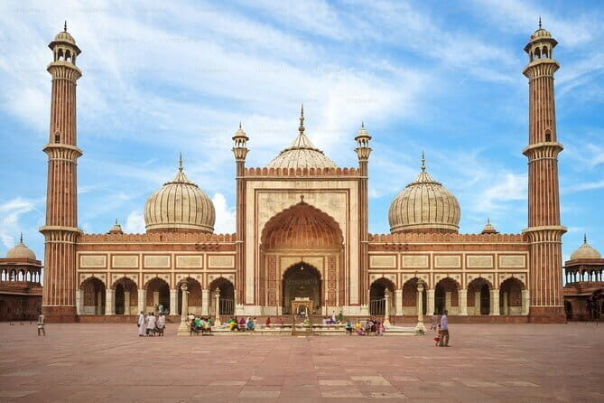 Private Customized Tour Of Old/New Delhi Spiritual Sites - Exploring Delhi’s Spiritual Gems: A Detailed Breakdown
