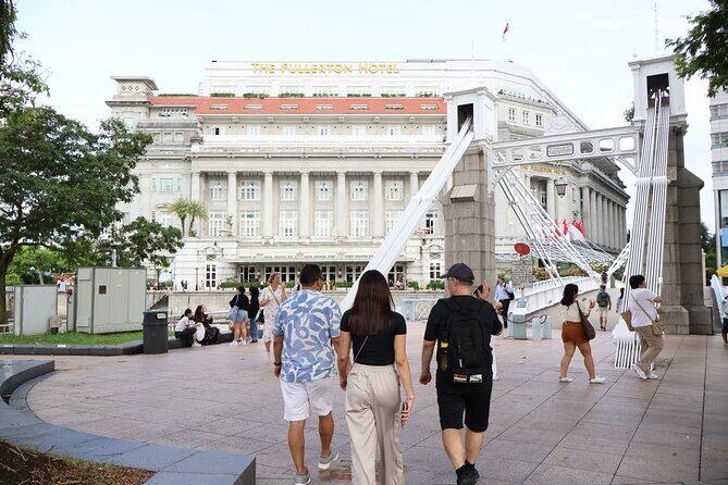 Private Customized Walking Tour with Spanish/English Tour Guide - In-Depth Look at Each Stop