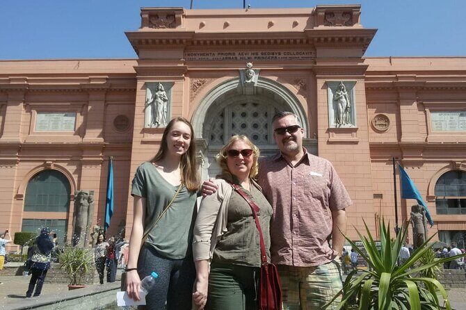 Private day to Great Pyramids,Sphinx & Egyptian Museum antique with tour guided - The Sum Up