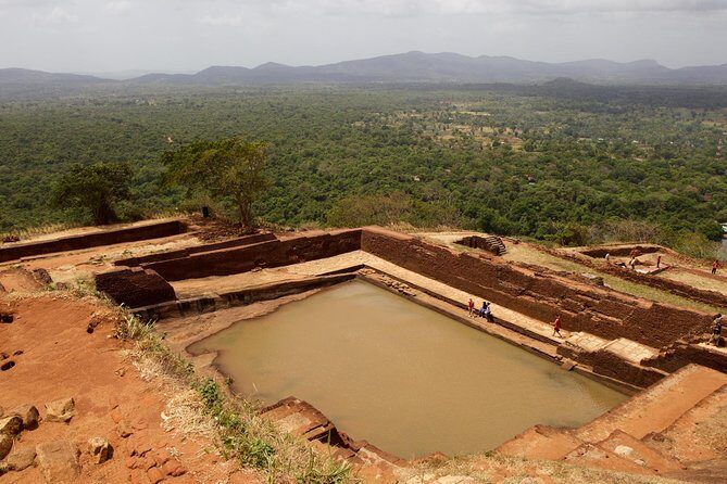 Private Day Tour from Colombo to Sigiriya, Dambulla & Pidurangala - The Sum Up