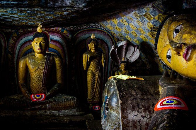 Private Day Tour from Kandy to Sigiriya and Dambulla Cave temple - Frequently Asked Questions