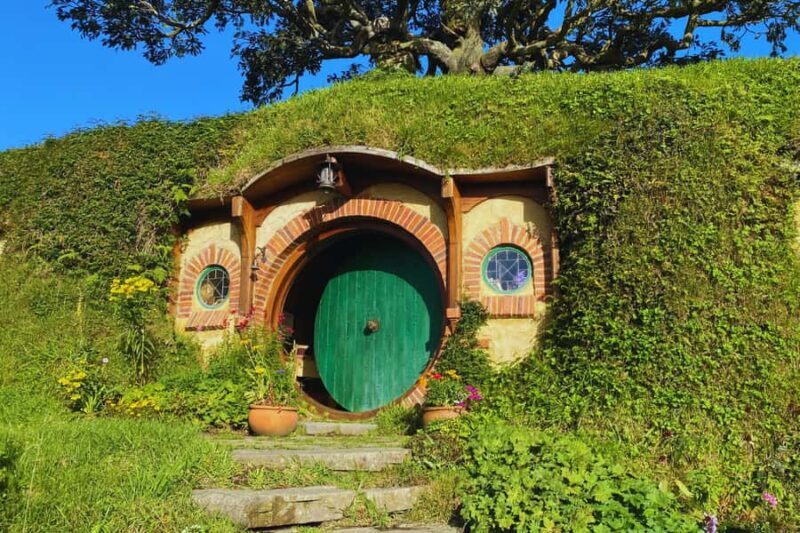 Private Day Tour - Hobbiton Movie Set, Rotorua & Treewalks - FAQ
