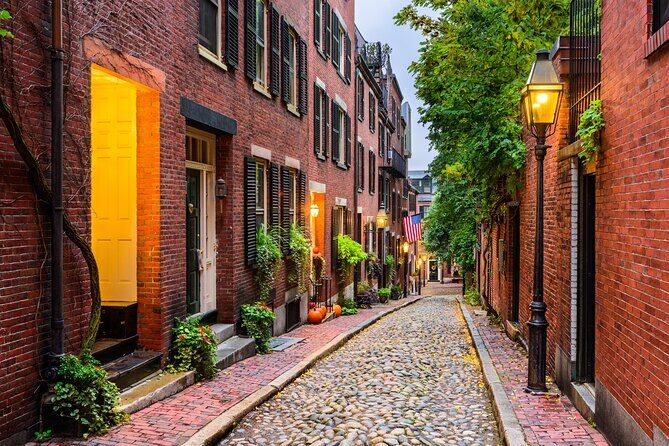 Private Day Tour of Salem and Boston - Transportation and Comfort