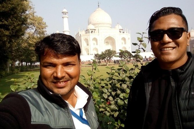 Private Day Tour of Taj Mahal and Agra Fort By Super fast train - Who Is This Tour Best For?
