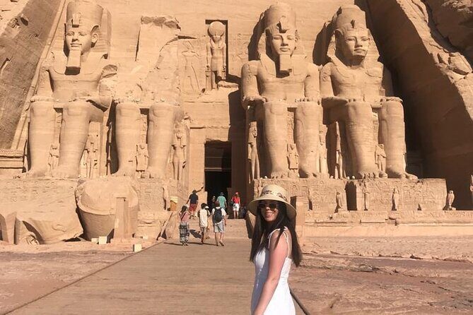 Private Day Tour to Abu Simbel Temples and Nubian Village From Aswan - Visiting Abu Simbel: A Monumental Highlight
