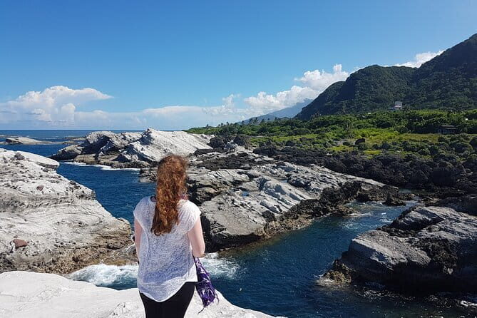 Private Day Tour to East Coast Jade Picking from Hualien - Key Points