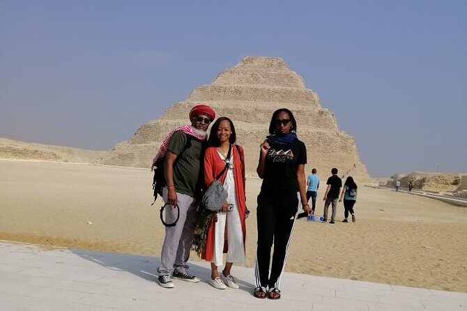 Private Day Tour to Giza Pyramids And Sakkara Step Pyramid - Key Points