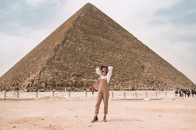 Private Day Tour to Giza Pyramids & Sphinx, Memphis and Saqqara - Wrap-up and Return