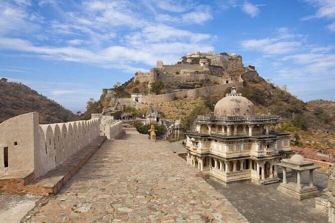 Private Day Tour To Kumbhalgarh Fort And Ranakpur Jain Temple From Udaipur - What’s Included and What’s Not?