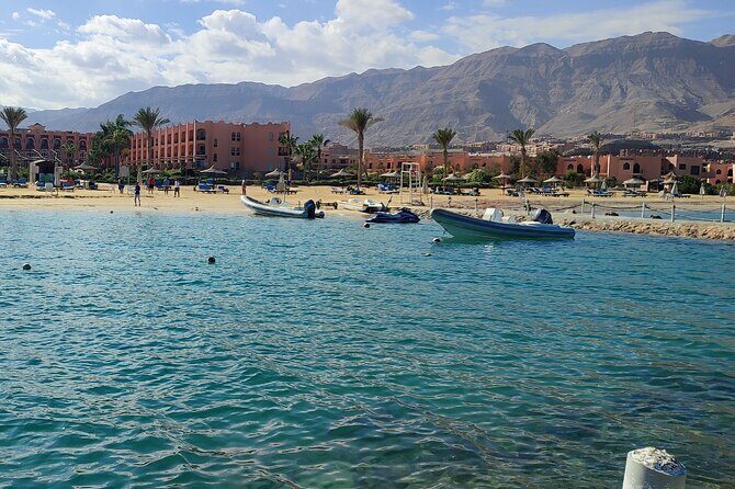 Private Day Tour To Red Sea included Lunch from Cairo & Giza - FAQs