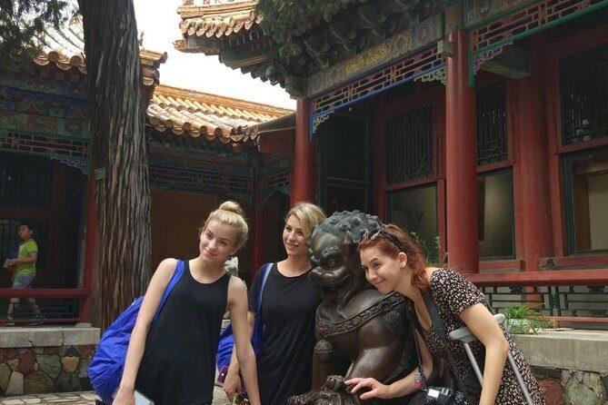 Private Day Tour to Tiananmen Square, Forbidden City and Hutong by Public Transportation - An In-Depth Look at the Experience