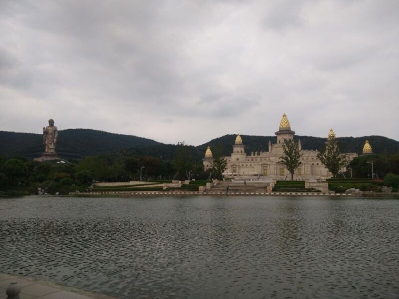 Private Day Tour to Wuxi Lingshan Grand Buddha and Tai Lake - Authenticity and Practical Tips