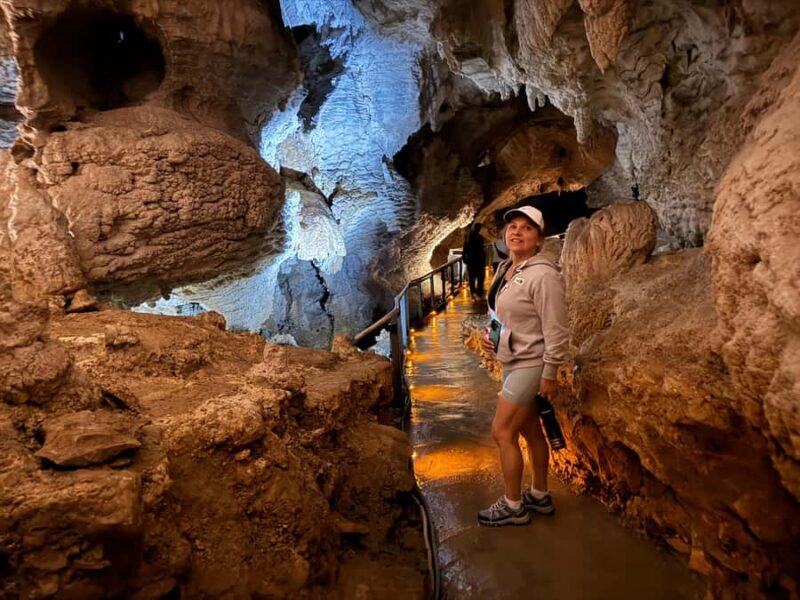 Private Day Tour: Waitomo Glowworms & Hobbiton Movie Set - Practical Details and What to Expect