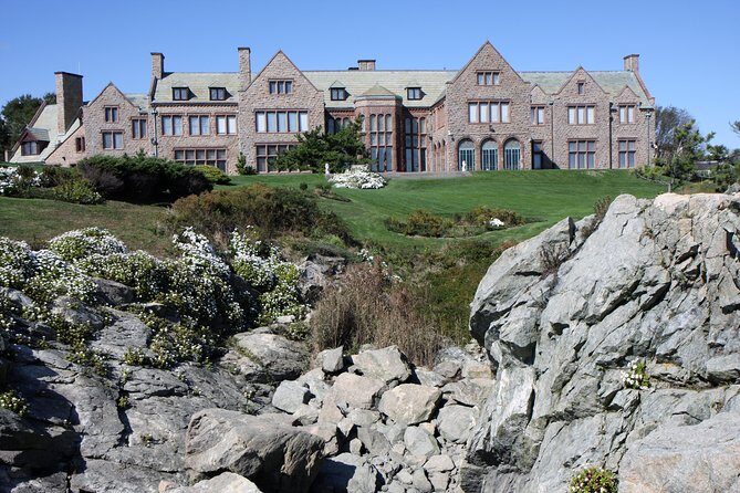 Private Day Trip From Boston to the Newport Mansions - Exploring Newport’s Historic Mansions